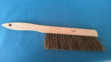 Bienenbesen mit Holzgriff und Naturborsten 36 cm