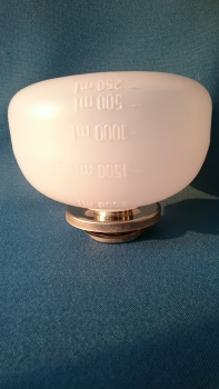 Futterballon aus Kunststoff